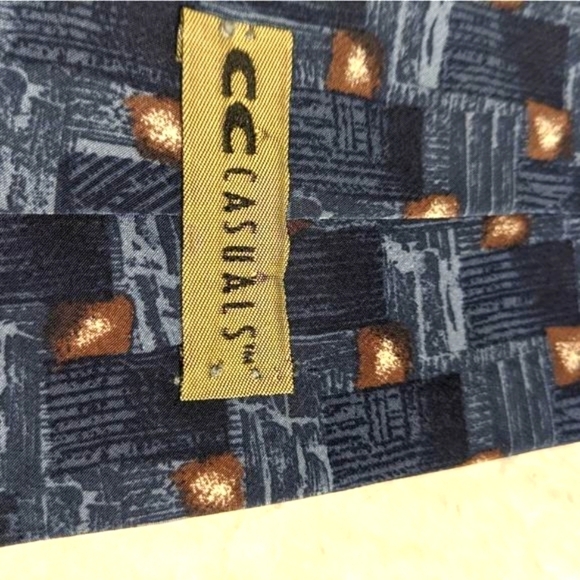 Vintage Men's 100% Italian Silk Abstract Squares Motif Tie - Picture 3 of 12